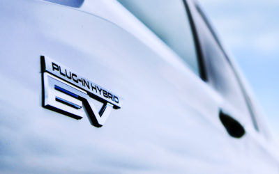 The All-New Outlander PHEV with New-Generation PHEV System